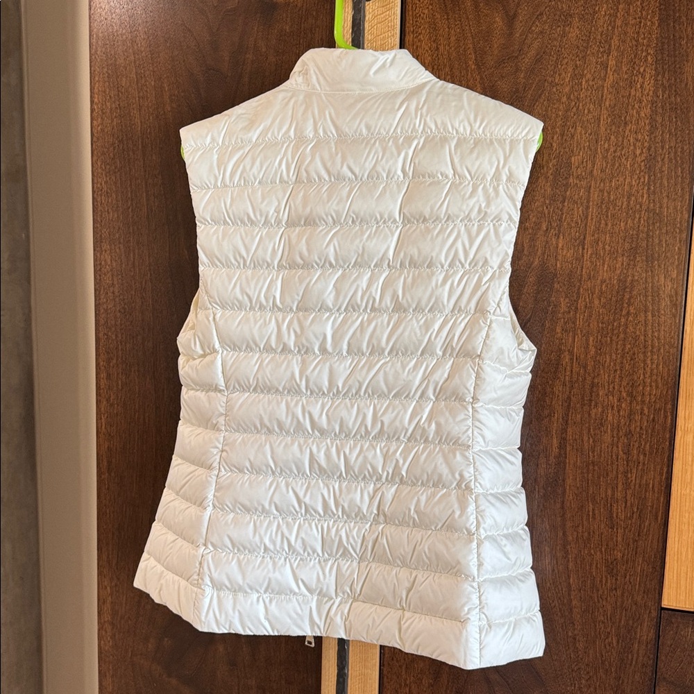 Moncler Liane white Quilted down vest. Worn twice! Size 3 - Picture 3 of 7